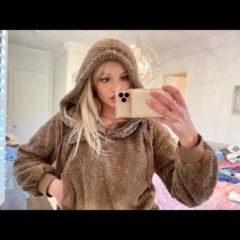 Teddy quarter zip